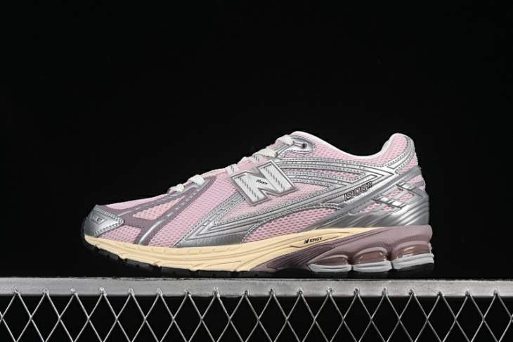 Picture of New Balance 1906 _SKUfw19953691673541615fw